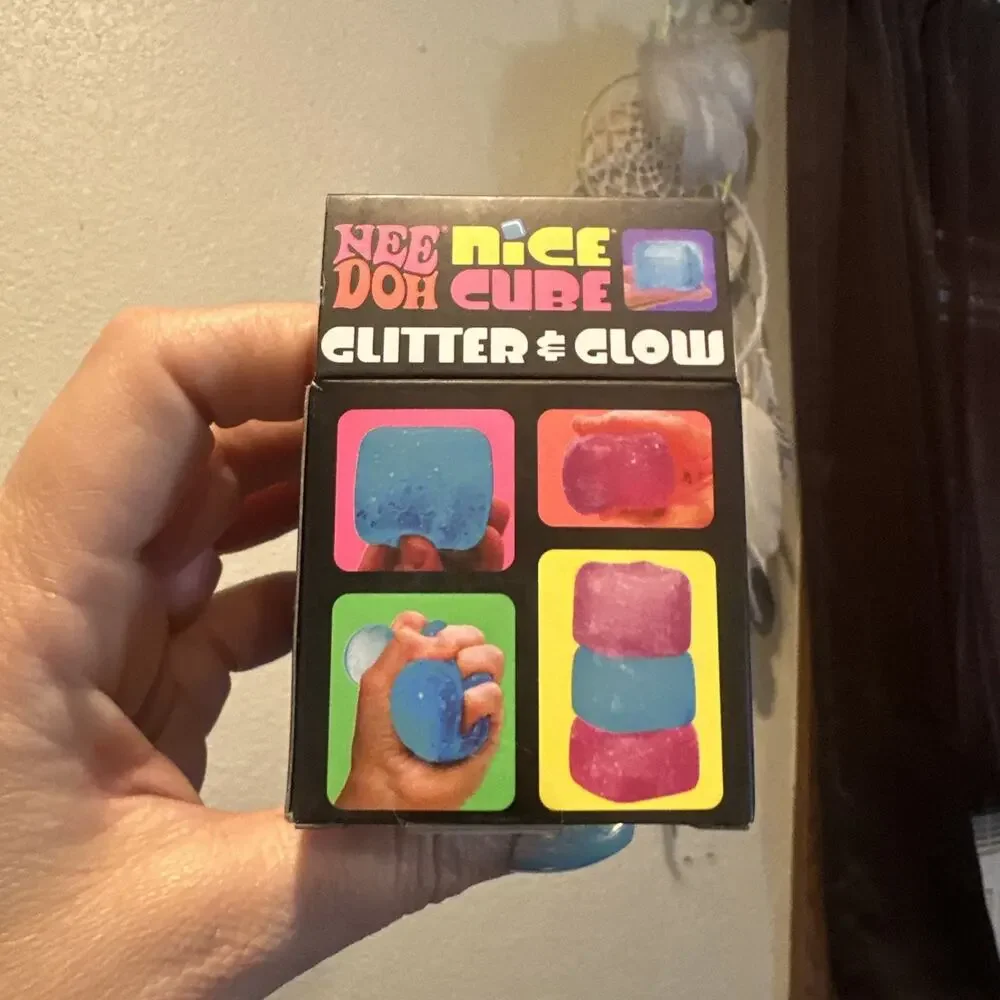 Schylling NeeDoh Nice Cube Pink Glitter & Glow Super Solid Squish BRAND NEW